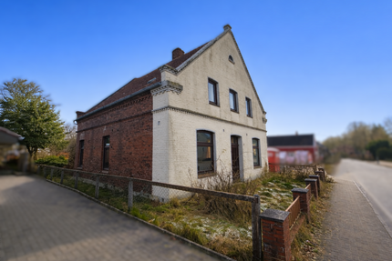 Haus zum Kaufen in Brake 129.000,00 € 150 m²