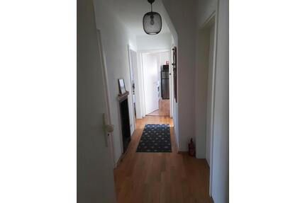 1.5 WG Zimmer ab 01.08 frei - 780,00&nbsp;EUR Kaltmiete, ca.&nbsp; 40,00&nbsp;m&sup2; in Köln (PLZ: 50937) Lindenthal
