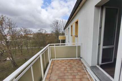 Wohnung zum Mieten in Merseburg 317,00 € 49.4 m²