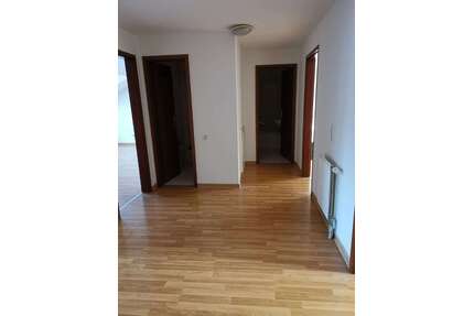 Wohnung zum Mieten in Kaiserslautern 437,62 € 76.11 m²