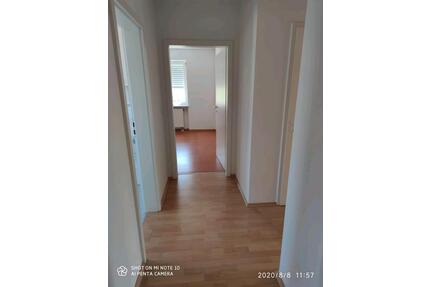 In Cham: Freundliche 3-Zimmer-Wohnung, 78 qm mit Einbauküche - Waldmünchen