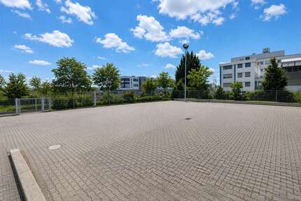 Grundstück in Ostfildern 70.872,00 € 2953 m²