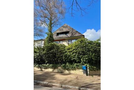 Helle 2,5-Zimmer-Wohnung mit Südbalkon (Untermiete, befristet) - Hamburg Altona