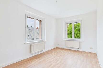 Wohnung zum Mieten in Chemnitz 292,00 € 50.37 m²