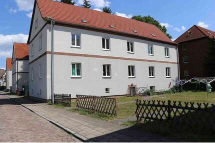 Wohnung zum Mieten in Genthin 470,00 € 77.86 m²