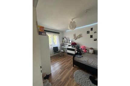 Schöne helle 3 Zimmer Wohnung Zentrum Wolfsburg Top Lage!