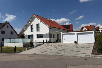 Erstklassiger Neubau: 5 Zi.EFH mit Doppelgarage, Energieklasse A, FBH & Panoramablick bei Donauwörth - Kaisheim