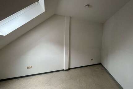 Wohnung zum Mieten in Betzdorf 230,00 € 27.55 m²
