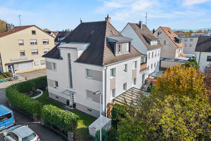 Hübsche 3 Zimmer- Dachgeschosswohnung in bevorzugter Wohnlage von Friedrichshafen
