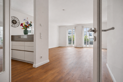 Wohnung zum Kaufen in Düsseldorf - Heerdt 995.000,00 € 120 m²