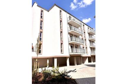 KL-Alleestraße 19 - kurzfr. beziehbar - 3 Zi. Neubau-Eigentumswhg. m. Südbalkon und Stellplatz - Kaiserslautern Innenstadt