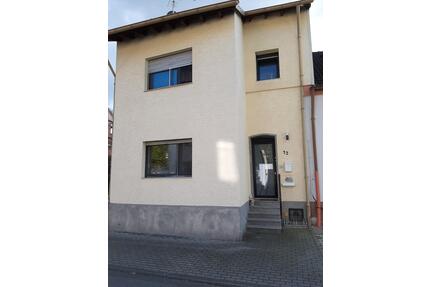 Familienhaus mit Atrium, Garten & viel Potenzial – provisionsfrei - Bergheim Ahe