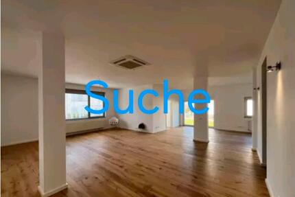 Such 2 Zimmer Wohnung in Kreis SaarlouisVölklingen- ab sofort