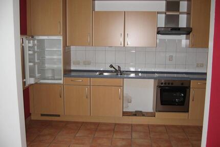 Schöne 2 Zimmer Wohnung mit Einbauküche und kleinem Balkon - Wunstorf