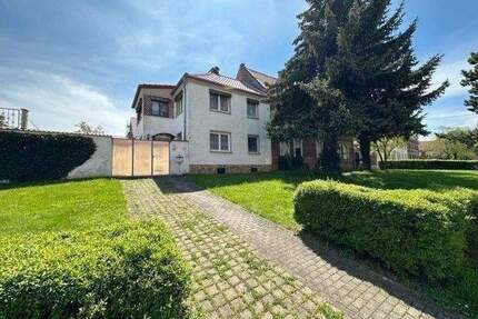 +++ Schöne Doppelhaushälfte mit Grundstück in Reichardtswerben +++ - Weißenfels