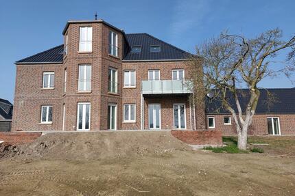 Großzügige Dachgeschosswohnung mit Garten-Terrasse - Kalkar