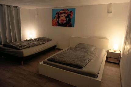 Ferienwohnung Monteurwohnung 100 qm,für max 9 Personen , - Hannover Bothfeld-Vahrenheide