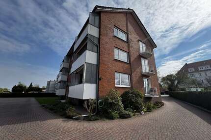 Wohnung zum Kaufen in Lübeck 205.000,00 € 82.65 m²