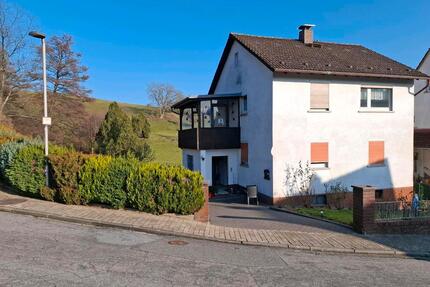 Einfamilienhaus mit sehr schönen Bachgrundstück - Mörlenbach