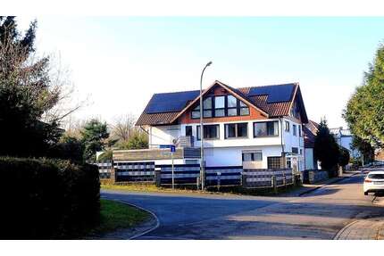 Haus zum Kaufen in Nienstädt 295.000,00 € 300 m²
