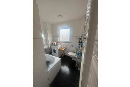 Nachmieter 2,5 Zimmer Wohnung Meiderich - Duisburg Ruhrort