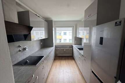 Wohnung zum Mieten in Königsbrunn 1.250,00 € 82 m²