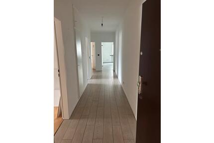 3-Zimmer-Eigentumswohnung mit Terrasse in Frankfurt-Oberrad - Frankfurt am Main