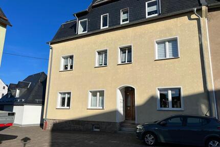 Vermiete 2-Raumwohnung - 44 m² in zentraler Lage von Schneeberg