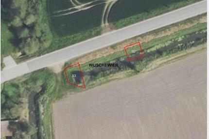 15320 Neutrebbin GT Wuschewier, Grundstück, straßenbegleitende Böschungsfläche - Neuhardenberg