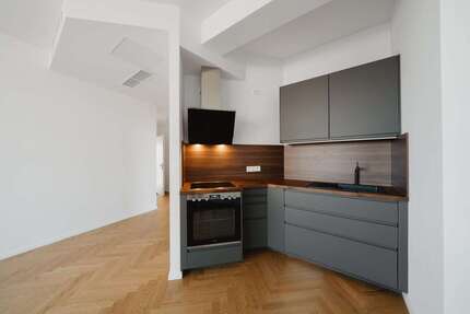 Wohnung zum Mieten in Berlin 1.829,00 € 56.23 m²