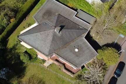 Haus zum Kaufen in Bad Homburg 2.190.000,00 € 198 m²