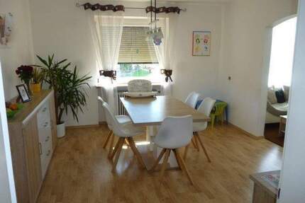 helle 3 - Zimmer Wohnung mit 40 m² Dachterrasse und Südbalkon - Trostberg