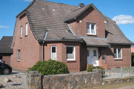 4 - Zimmer EG - Wohnung im Zweifamilienhaus mit Terrasse und Gart - Büchen