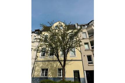 Mehrfamilienhaus, Altbau, Rarität für vier Familien - Moers