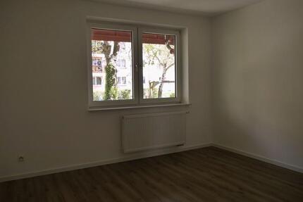 Schöne 2-Zimmer-Wohnung mit Tageslichtbad in Offenbach zu vermieten - Offenbach am Main Bieberer Berg