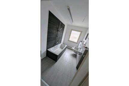 Top 2,5 Raum Wohnung mit Balkon - Duisburg Beeck