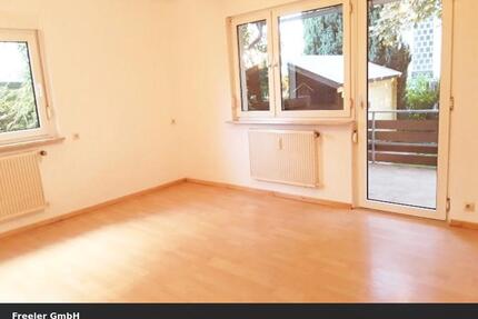Helle 3-Zimmer-Wohnung mit Einbauküche und Balkon in Harburg - Hamburg
