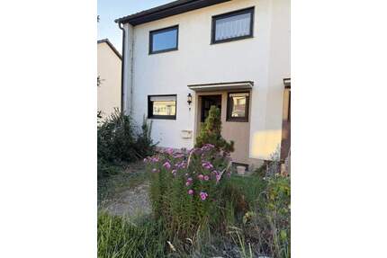 Doppelhaushälfte mit Garage Nähe Waldrand in Troisdorf-Spich