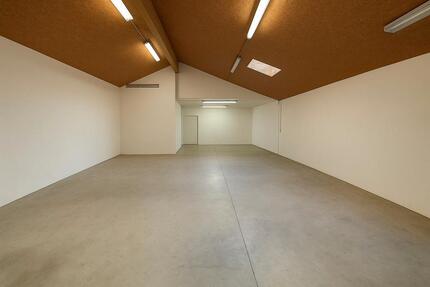 Lagerraum bis ca. 100 m² in Essenbach zu vermieten