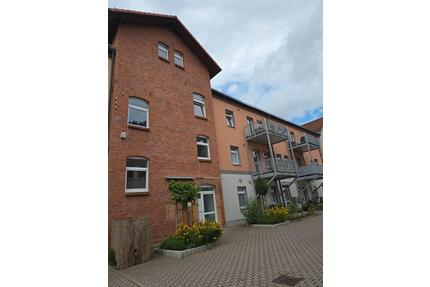 Helle 1-Raum-Wohnung (43,5 m²) in Langewiesen - Ilmenau