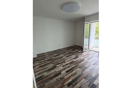 Wohnung zum Mieten in Wedel 675,74 € 51.98 m²