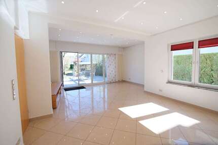 Haus zum Kaufen in Troisdorf 799.000,00 € 170 m²