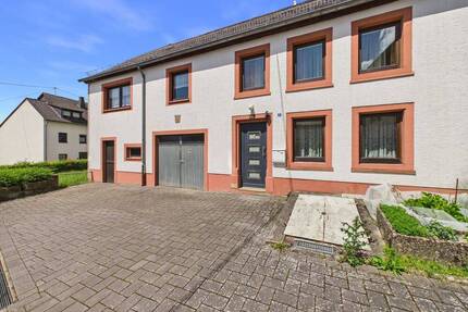 Einfamilienhaus mit Ausbaupotenzial und großem Grundstück in Trierweiler-Sirzenich