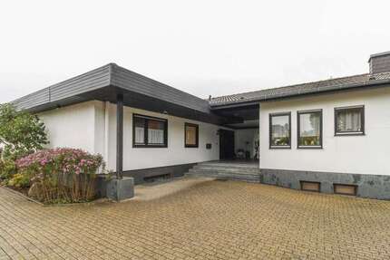 Haus zum Kaufen in Monschau 449.000,00 € 193.79 m²