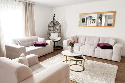 Moderne 3-Zi.-Wohnung mit Einbauküche, Loggia und 2 TG-Stellplätzen - Villingen-Schwenningen Kopsbühl