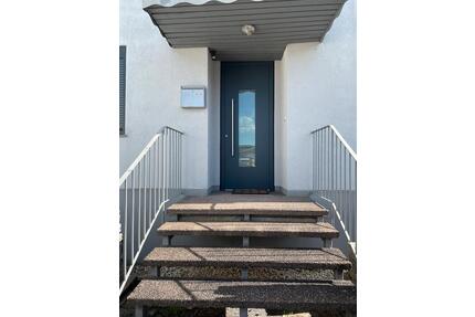 Büro mit ca.74m2 und 3 Zimmern zu Vermieten in Neuhofen