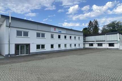 Büro in Spaichingen 4.500,00 € 654.45 m²