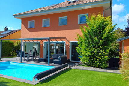 exklusive Traumwohnung mit Pool - Malsch Sulzbach