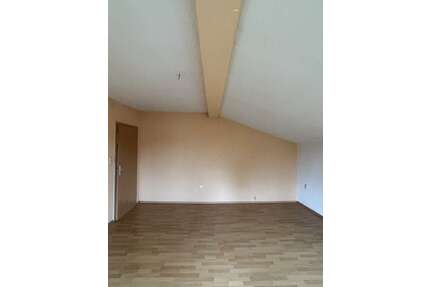 Wohnung zum Mieten in Neupetershain Bahnsdorf 193,00 € 40.02 m² - Neupetershain / Bahnsdorf