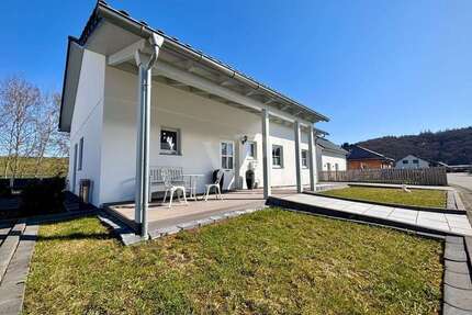 Haus zum Kaufen in Daun Rengen 585.000,00 € 183 m² - Daun / Rengen